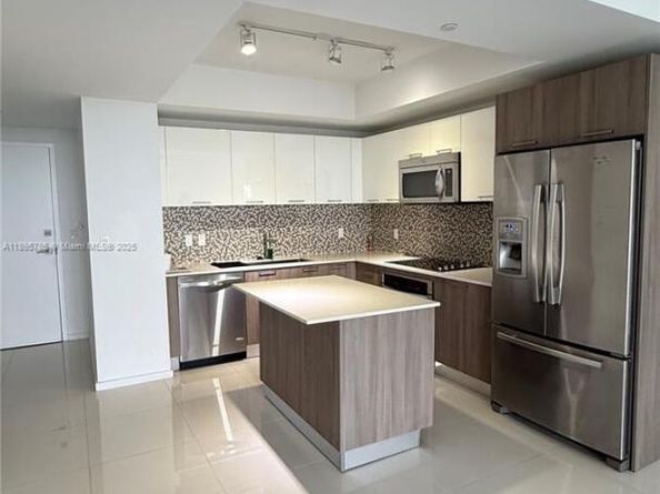 5300 Paseo Blvd 1510, Doral FL 33166