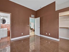 3039 NW 43rd Ter, Miami FL 33142