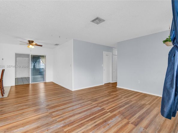 21131 NW 30th Ct, Miami Gardens FL 33056