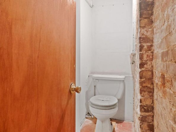 633 East 11th Street 3, New York NY 10009