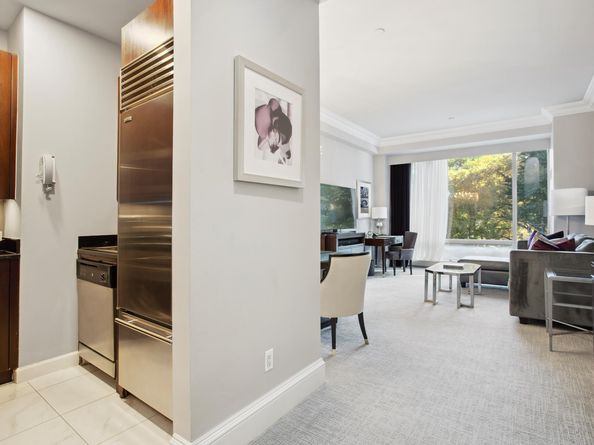 1 Central Park W 306, New York NY 10023