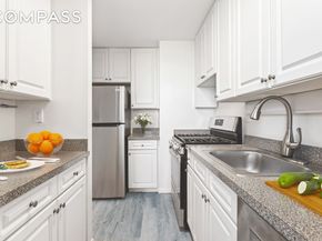 555 Main Street 1315, New York NY 10044