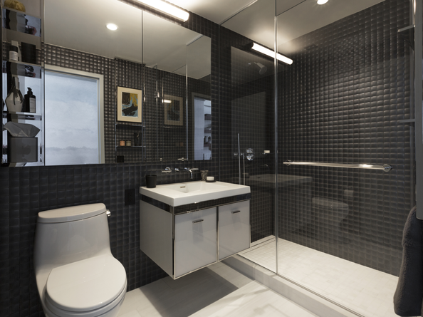 252 South Street 63J, New York NY 10002