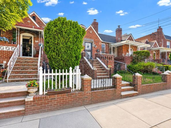 252 East 45th Street, Brooklyn NY 11203