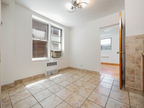 525 Ocean Parkway 4A, Brooklyn NY 11218