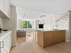 212 Warren Street 3E, New York NY 10282