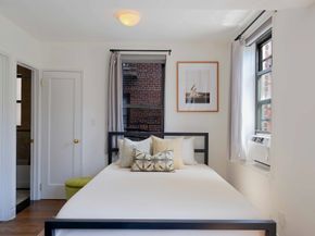 60 East 9th Street 515, New York NY 10003