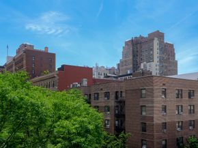 60 East 9th Street 515, New York NY 10003
