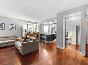 477 Fdr Drive M1002, New York NY 10002