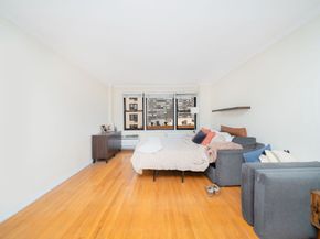 333 East 34th Street 9J, New York NY 10016