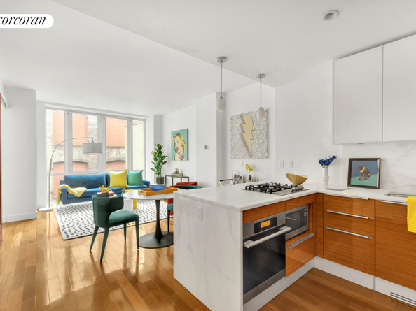 130 West 20th Street 6A, New York NY 10011