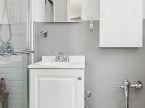 3299 Cambridge Avenue 8L, Bronx NY 10463