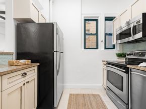 65 West 95th Street G, New York NY 10025