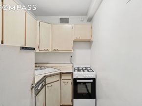 330 East 49th Street 7M, New York NY 10017