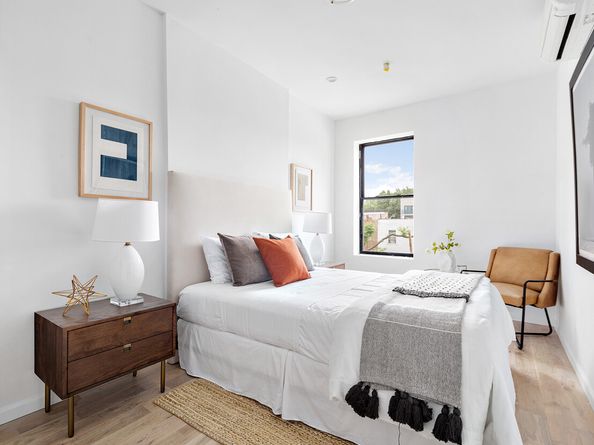 702 Greene Avenue 4, Brooklyn NY 11221