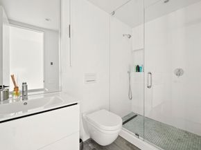 368 Clinton Street, Brooklyn NY 11231
