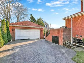 142-15 Newport Avenue, Queens NY 11694