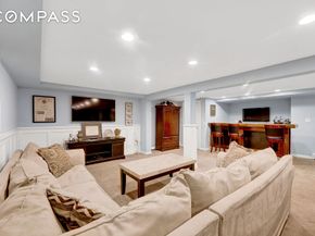 142-15 Newport Avenue, Queens NY 11694