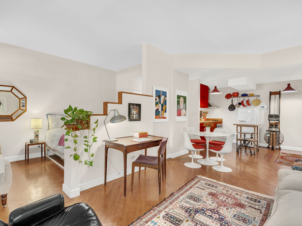 22 Irving Place 1E, New York NY 10003