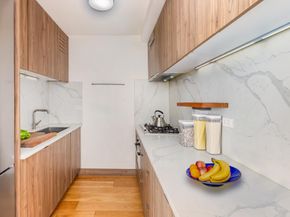 345 West 58th Street 6SS, New York NY 10019