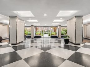 345 West 58th Street 6SS, New York NY 10019