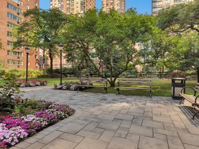 345 West 58th Street 6SS, New York NY 10019