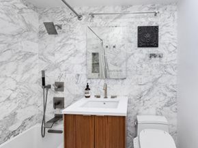 345 West 58th Street 6SS, New York NY 10019