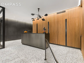 230 East 15th Street 8N, New York NY 10003