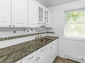 78-07 Springfield Boulevard UPPER, Queens NY 11364