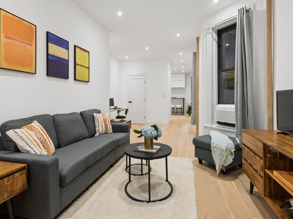 514 East 82nd Street 3W, New York NY 10028