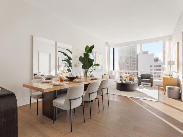 77 Greenwich Street 39C, New York NY 10006