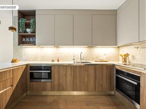 21 Lefferts Place 2R, Brooklyn NY 11238