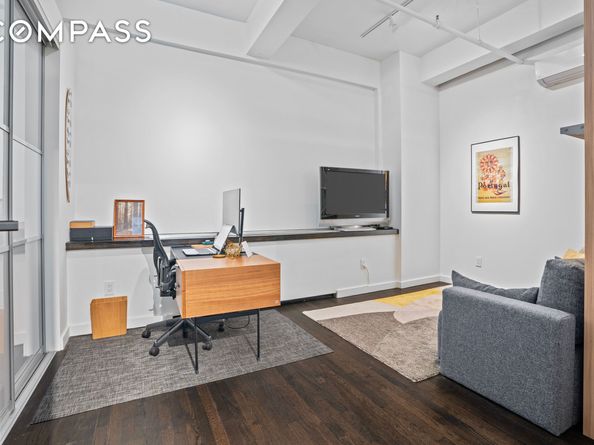 335 West 38th Street 6, New York NY 10018