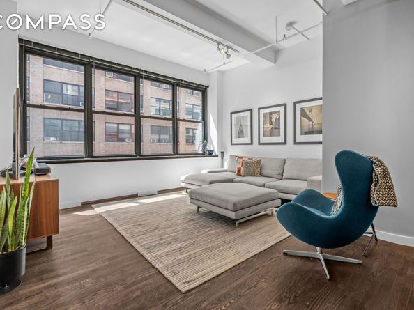 335 West 38th Street 6, New York NY 10018