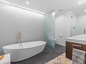 335 West 38th Street 6, New York NY 10018