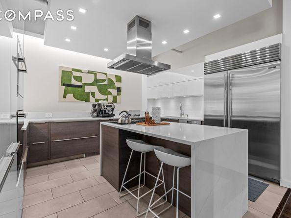 335 West 38th Street 6, New York NY 10018