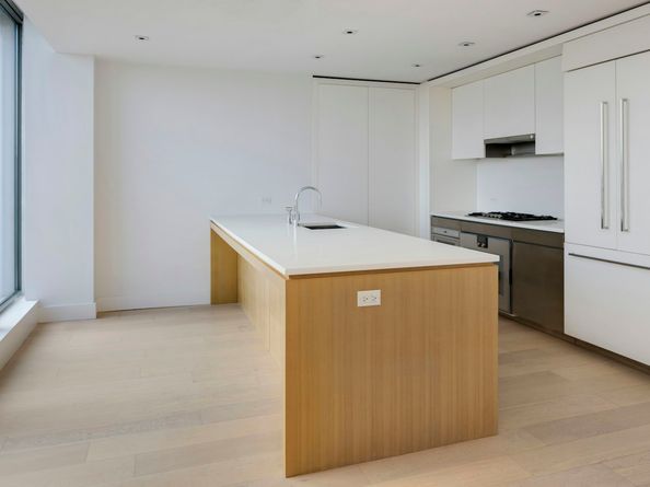 251 1st Street PH8D, Brooklyn NY 11215