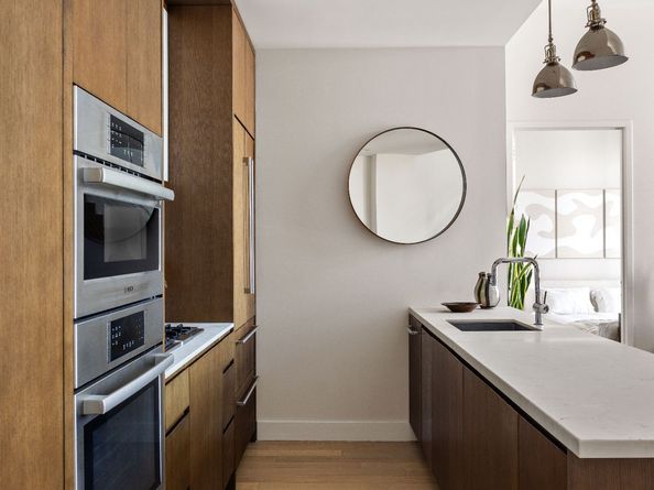 500 Waverly Avenue PH5, Brooklyn NY 11238