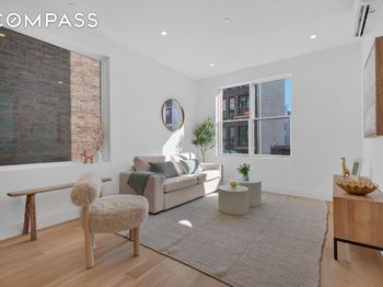 97 Seigel Street