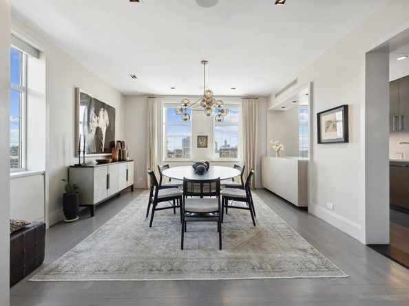 465 West 23rd Street 19D, New York NY 10011