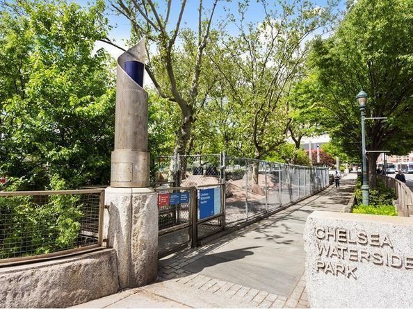 465 West 23rd Street 19D, New York NY 10011