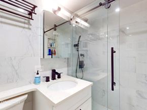 5 Tudor City Place 933, New York NY 10017