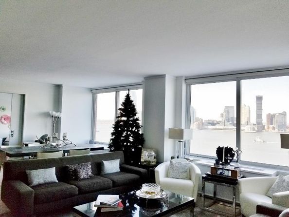 212 Warren Street 12E, New York NY 10282