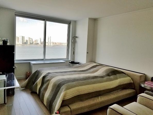 212 Warren Street 12E, New York NY 10282