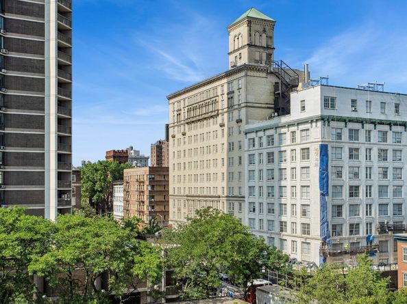 75 Henry Street 5J, Brooklyn NY 11201