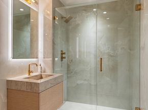 16 West 18th Street 9, New York NY 10011