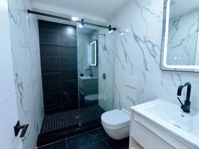 520 9th Avenue, New York NY 10018