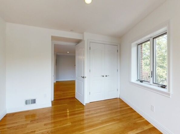 82 East 5th Street 3A, Brooklyn NY 11218