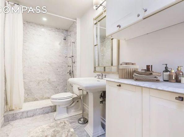 49 East 63rd Street Garden, Duplex , 3F, New York NY 10065