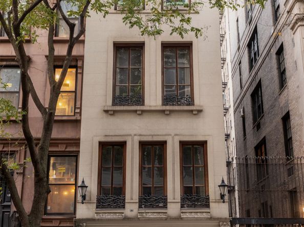 49 East 63rd Street Garden, Duplex , 3F, New York NY 10065